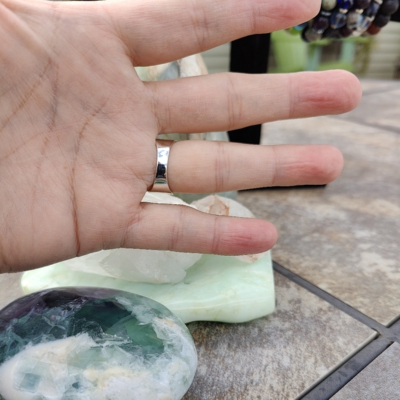 Sunflower Cutout Sterling Silver Ring, size 8 - Picture 7 of 7